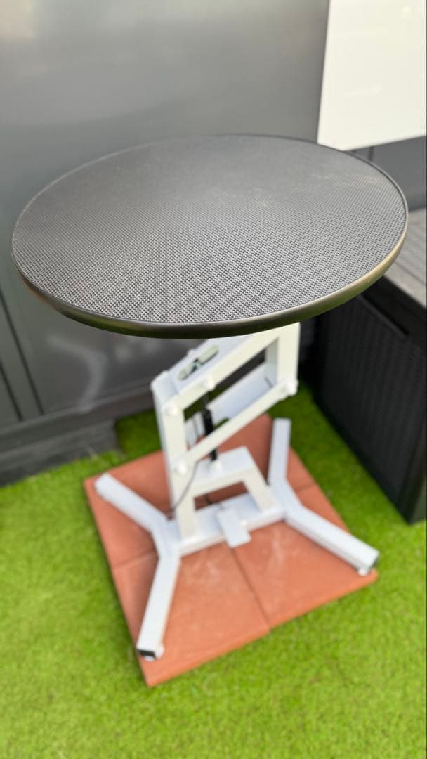 丸型トリミングテーブル　昇降回転式