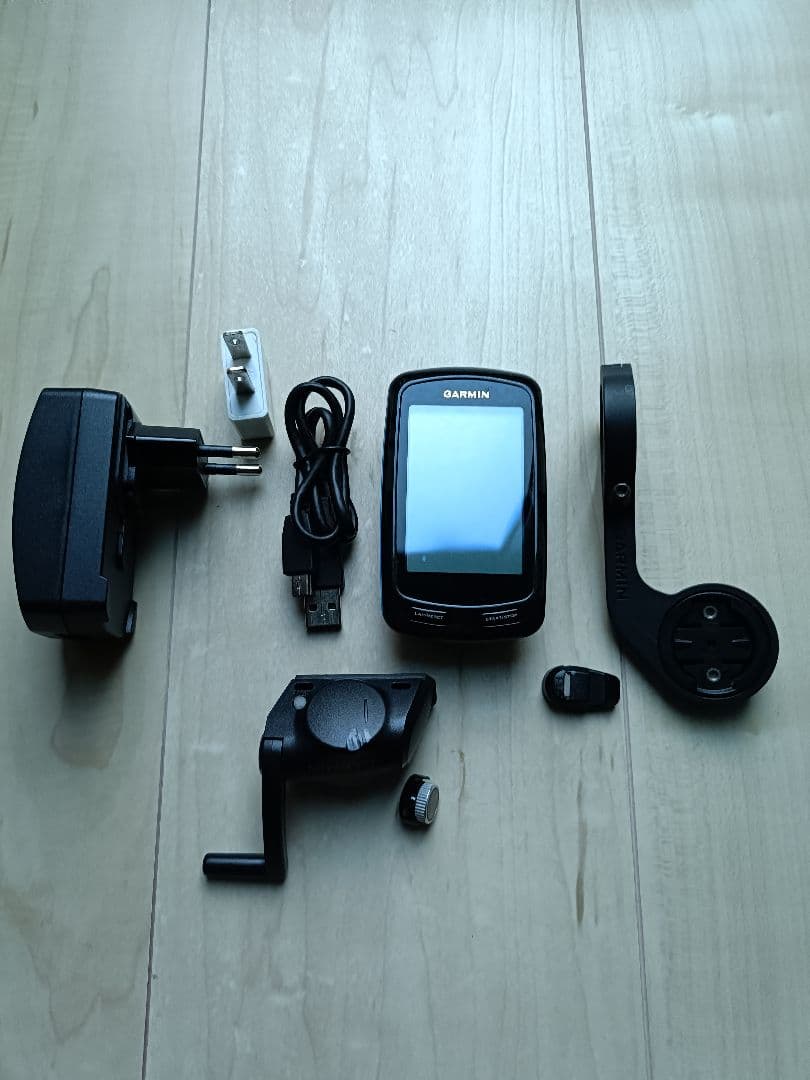 GARMIN EDGE 800 サイクルコンピューター本体、アクセサリーキット