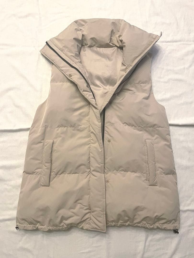 【美品】GALLARDAGALANTガリャルダガランテ ダウンベスト ベージュ