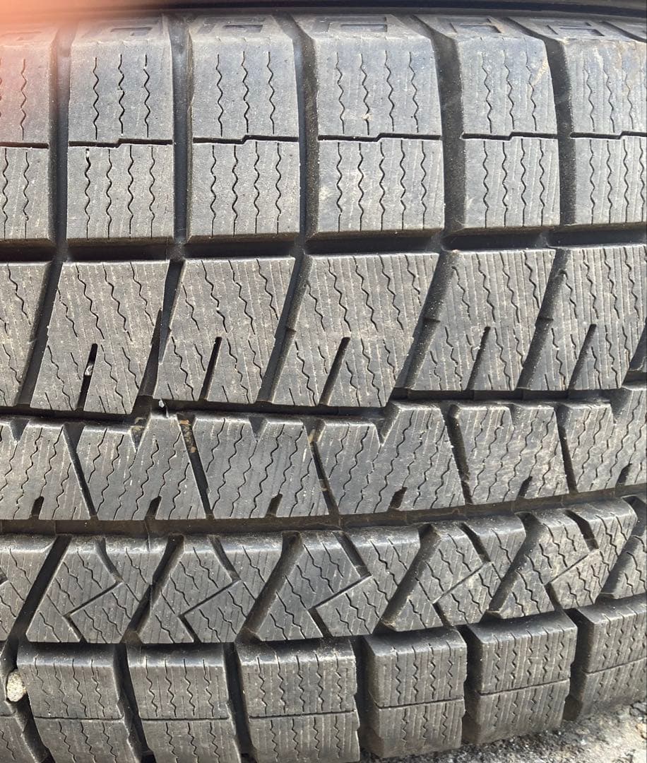 DUNLOP 225/65R17 24年製　冬タイヤ　【♯う-9②】
