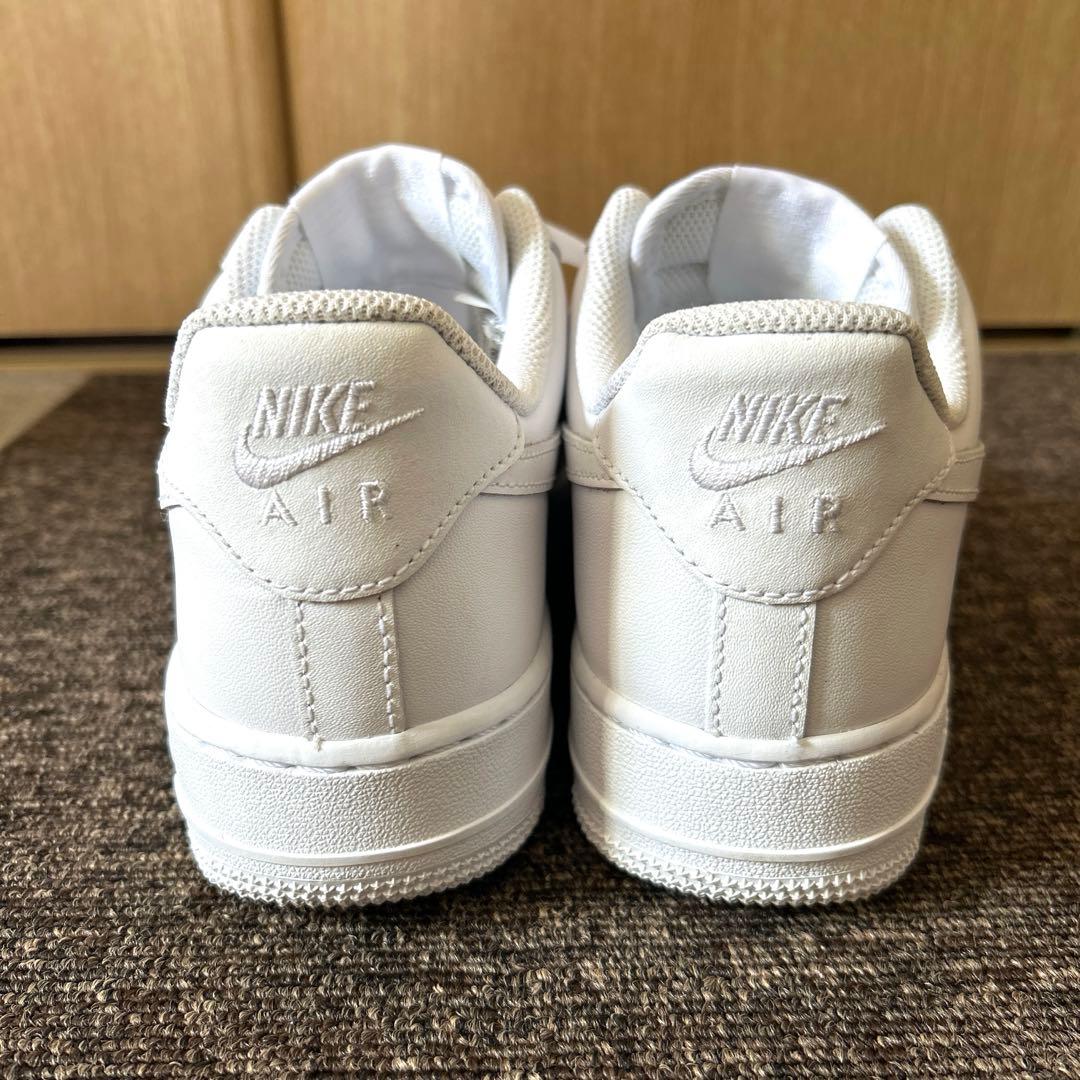 【りょうせいら】Nike Air Force 1 ホワイト
