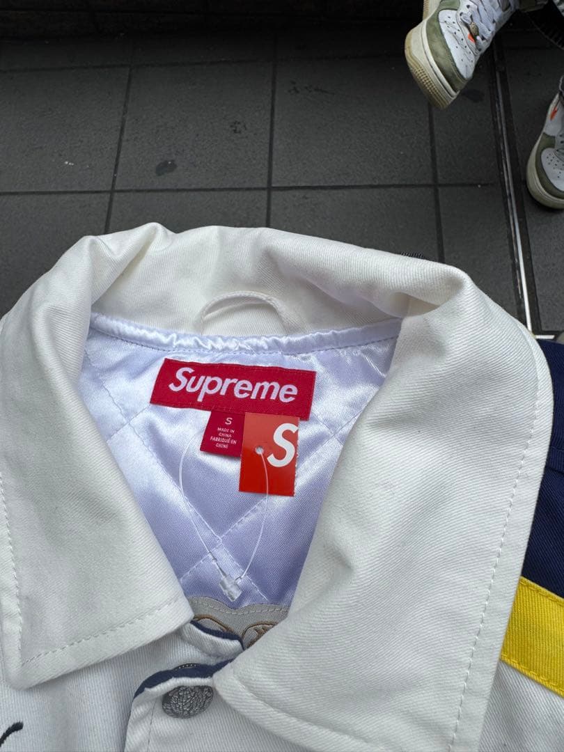 Supreme x SpongeBob SquarePants…