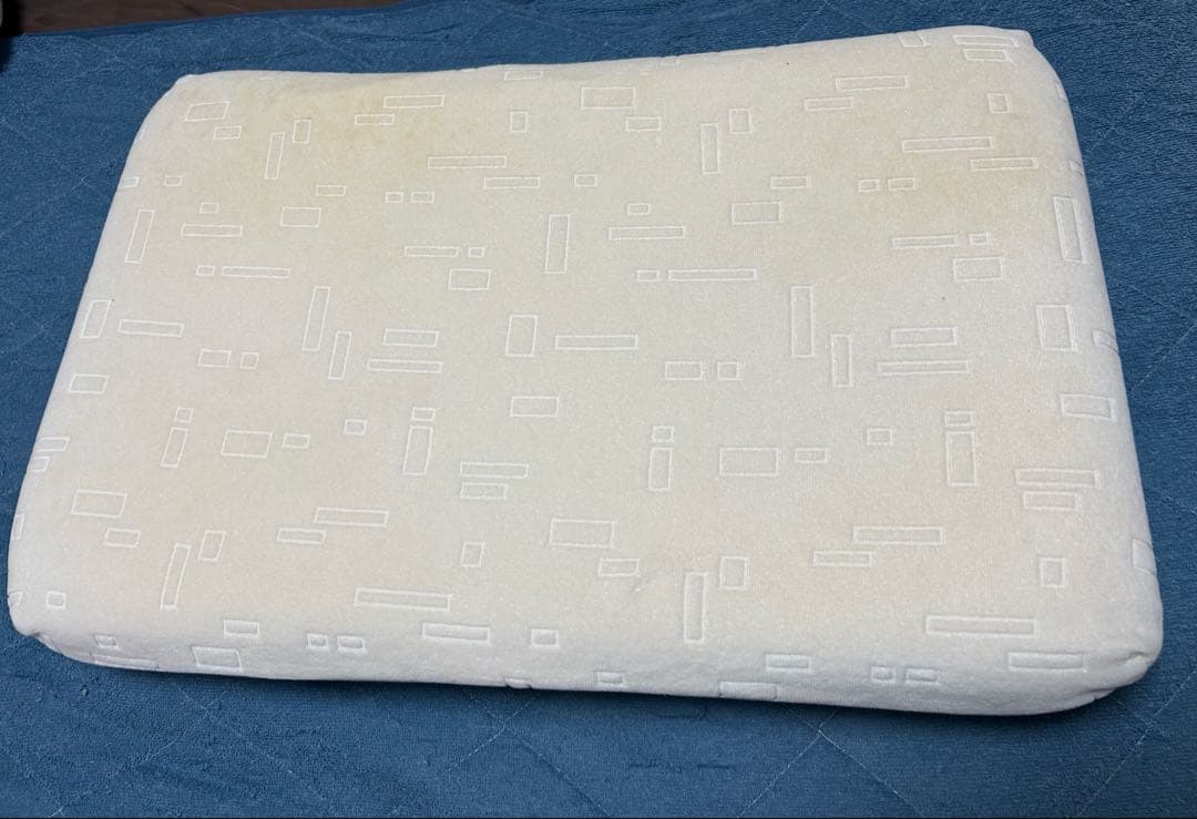 東洋羽毛　枕　高反発枕 クリーム色 N-KEN 10002