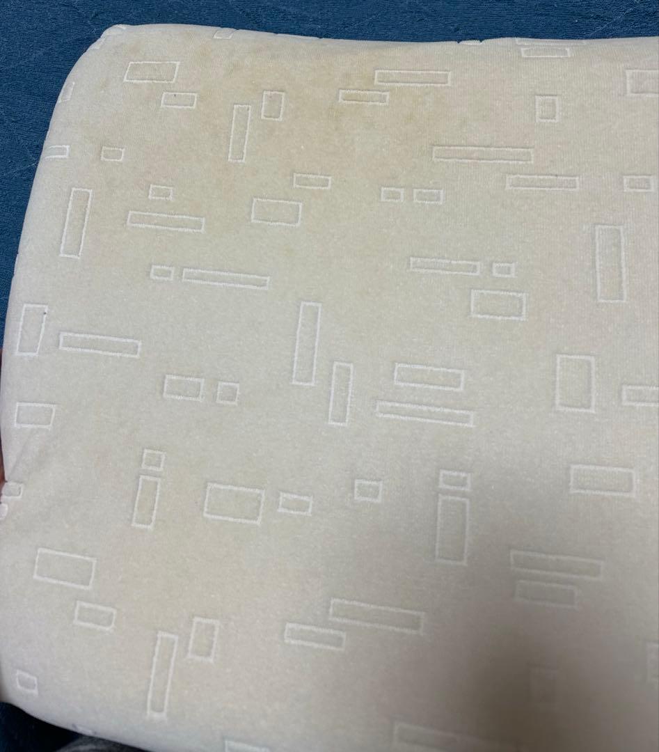東洋羽毛　枕　高反発枕 クリーム色 N-KEN 10002