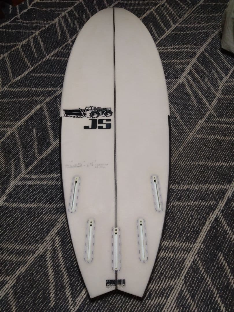 JS サーフボード