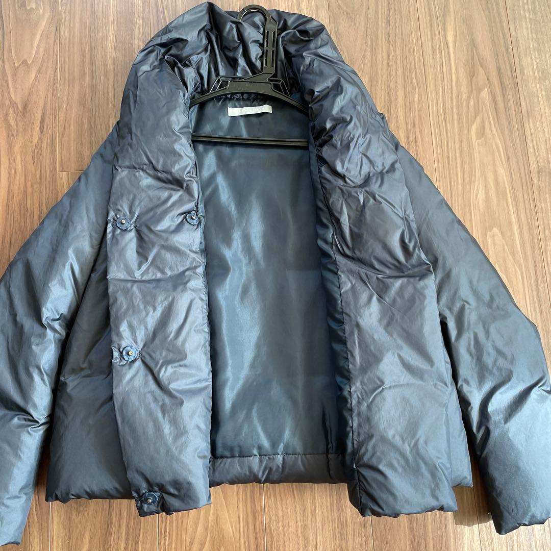 週末値下げ中【ハイクラスクリーニング済】theory luxe 軽いダウンコート