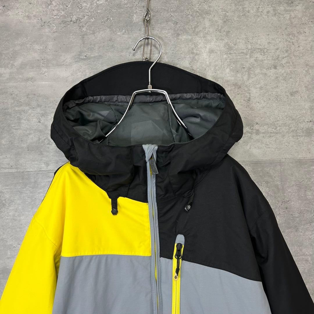VOLCOM ボルコム 上下セット スノーボード　スノーウェア