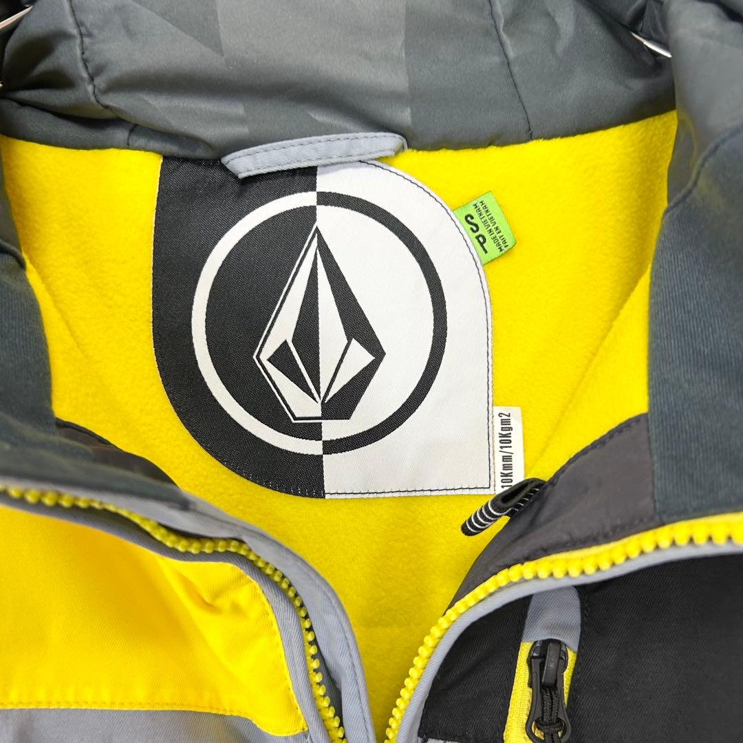 VOLCOM ボルコム 上下セット スノーボード　スノーウェア