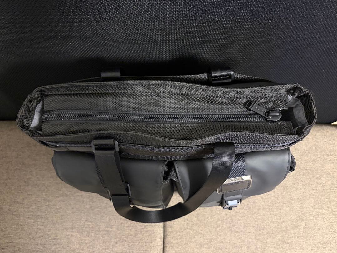 e*r様 お買得 TUMI 232765D リエイゾントート 美品