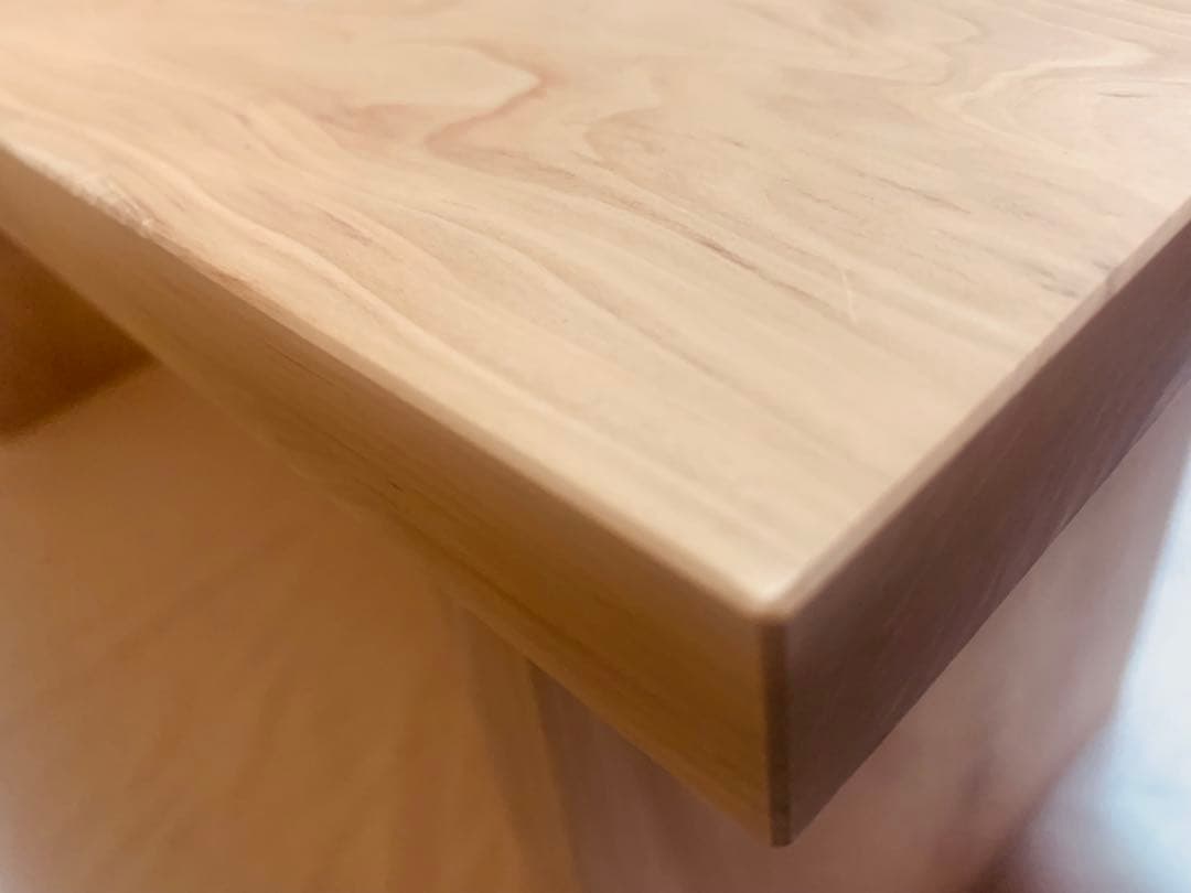 ✨無垢材・白木の美しさ【MUKU】限定製作②イヌマキサイドテーブル、TVボード✨