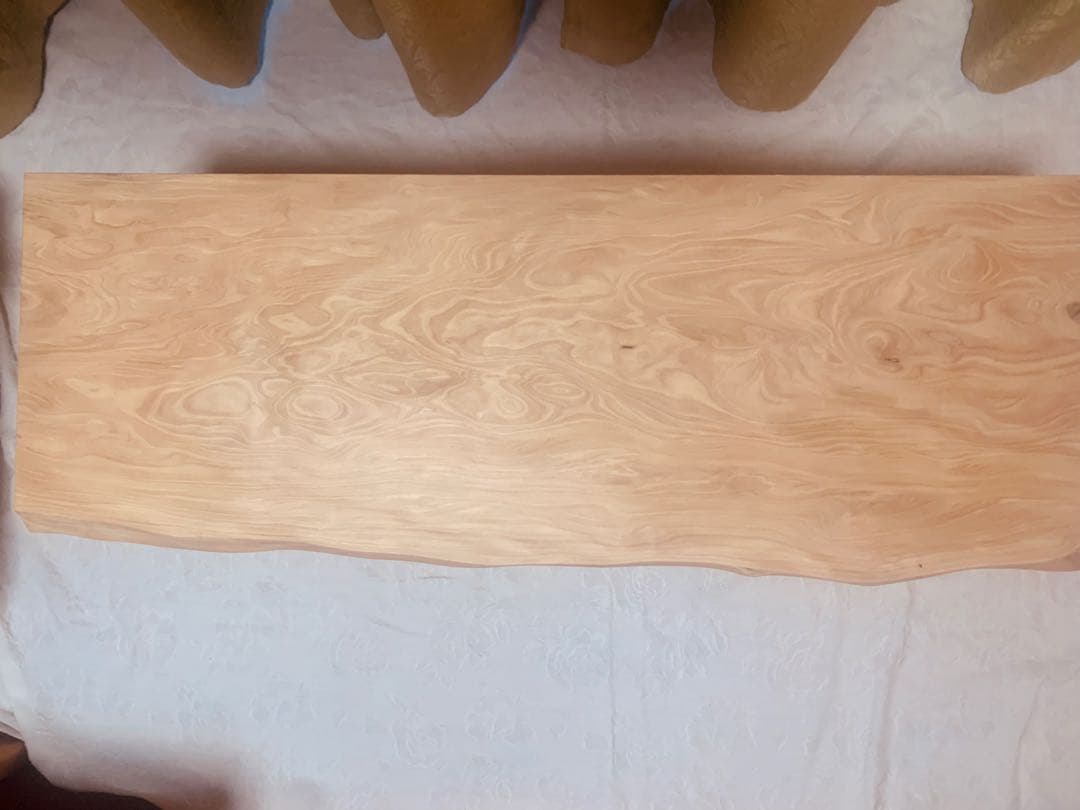 ✨無垢材・白木の美しさ【MUKU】限定製作②イヌマキサイドテーブル、TVボード✨