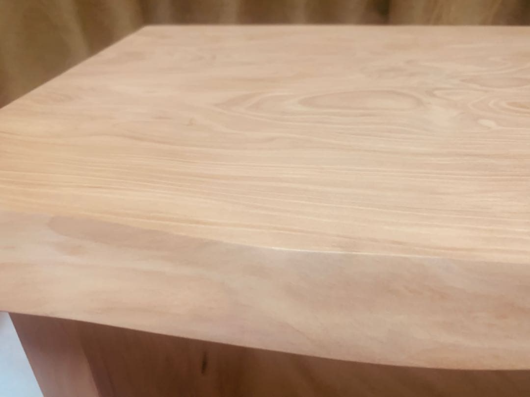 ✨無垢材・白木の美しさ【MUKU】限定製作②イヌマキサイドテーブル、TVボード✨