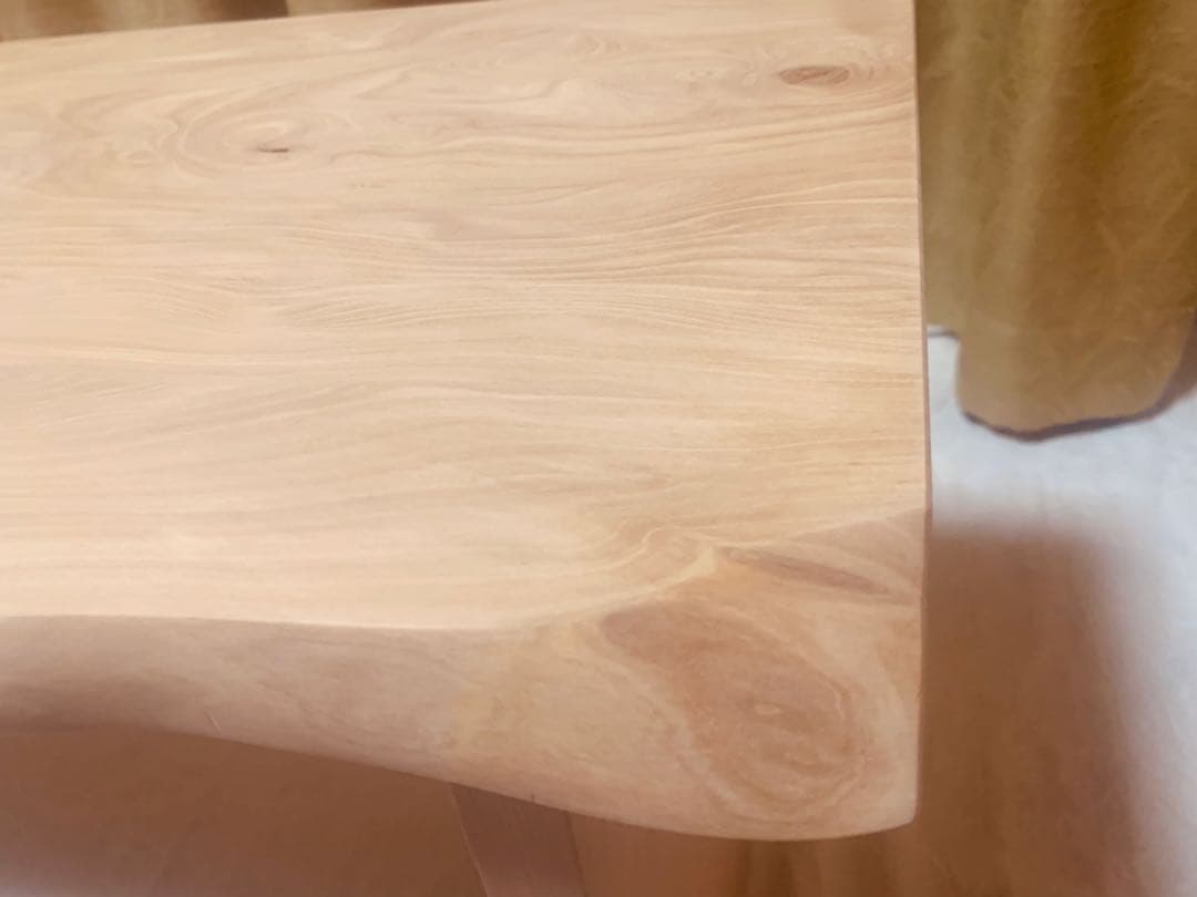 ✨無垢材・白木の美しさ【MUKU】限定製作②イヌマキサイドテーブル、TVボード✨