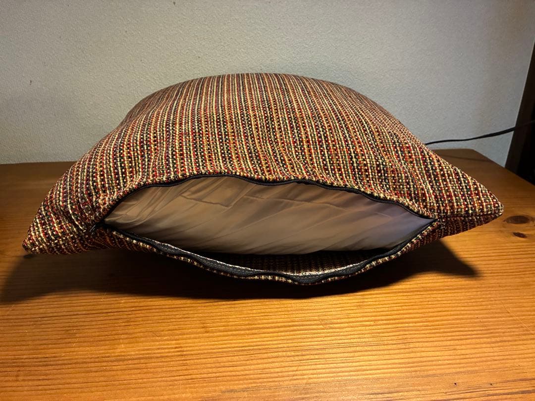 パシフィックファニチャーサービス 500 x 500 クッション CLOVE