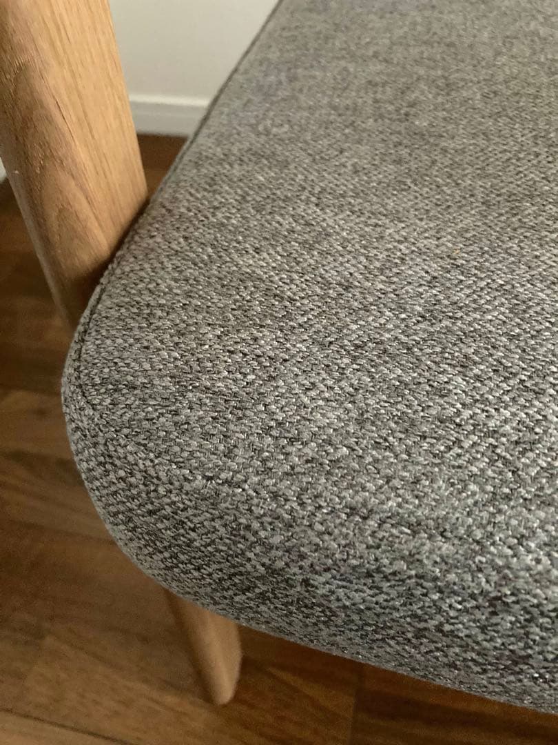 【美品】～間もなく出品終了～無印良品　木製アームチェア　張地：ライトブラウン