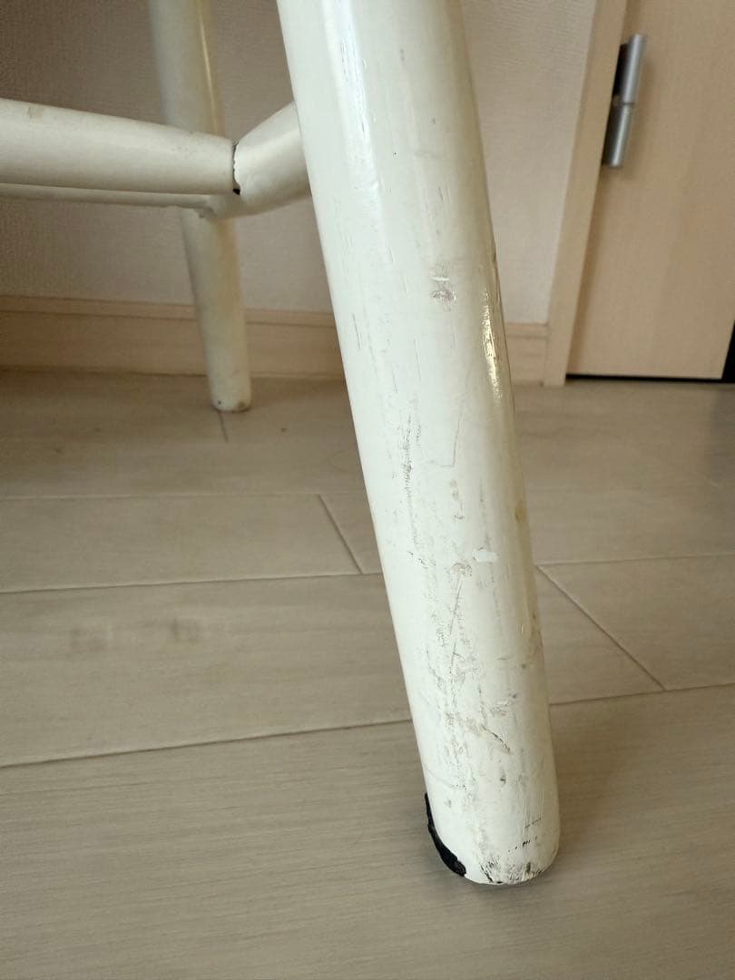白い椅子　スピンドルバックチェア　ウィンザーチェア　アンティークチェア　1脚
