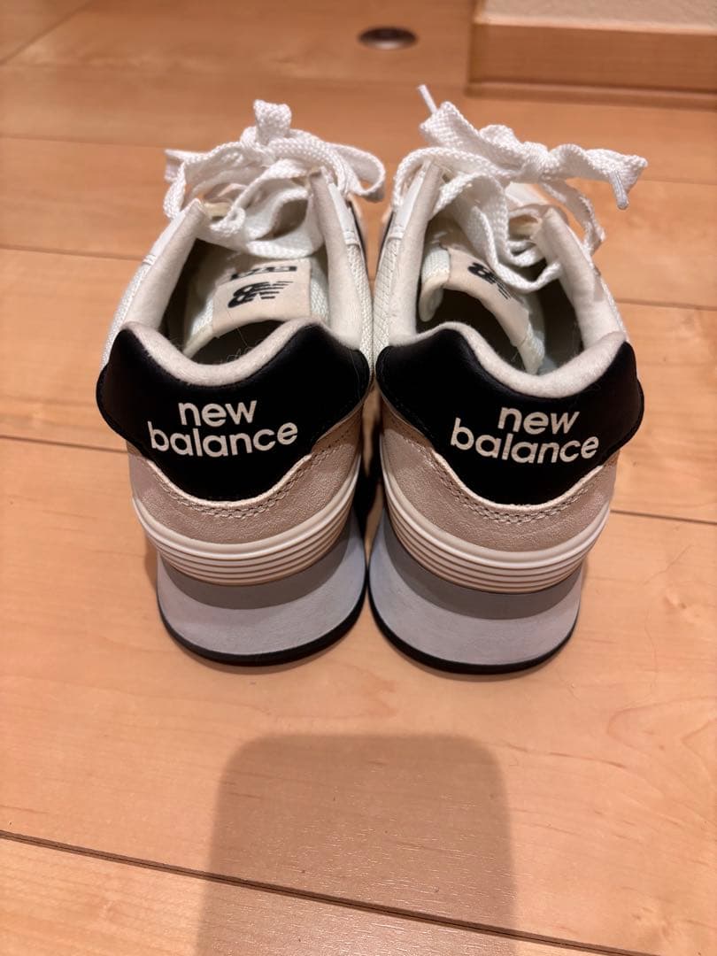 【値下げ中】ニューバランス NEW BALANCE WL574ZAH スニーカー
