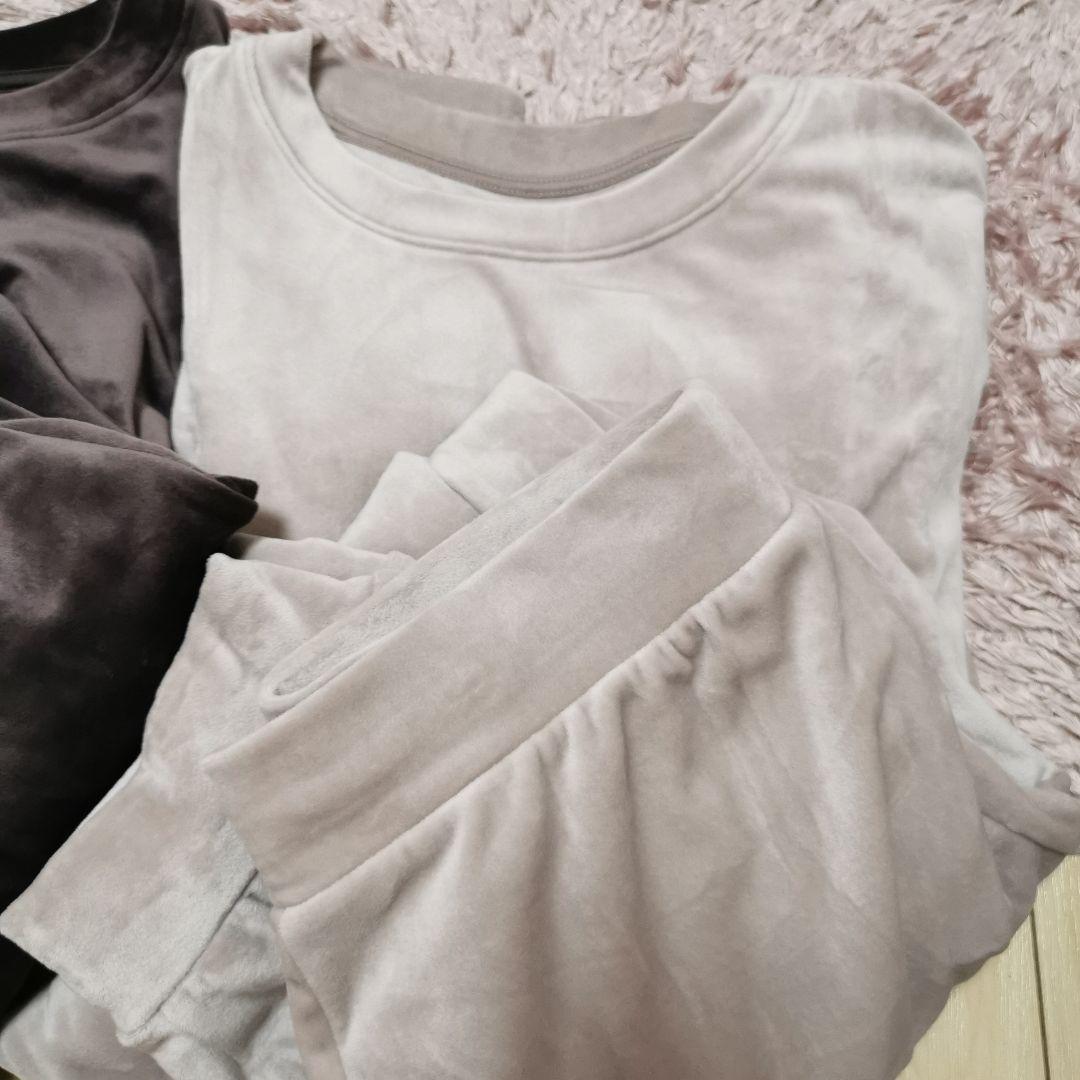 【美品】UNIQLO　ウルトラストレッチスムースセット ピンク、パープル