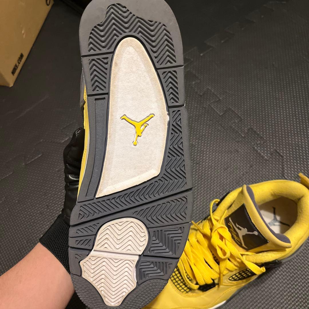 靴 Air Jordan 4 Retro TOUR YELLOW