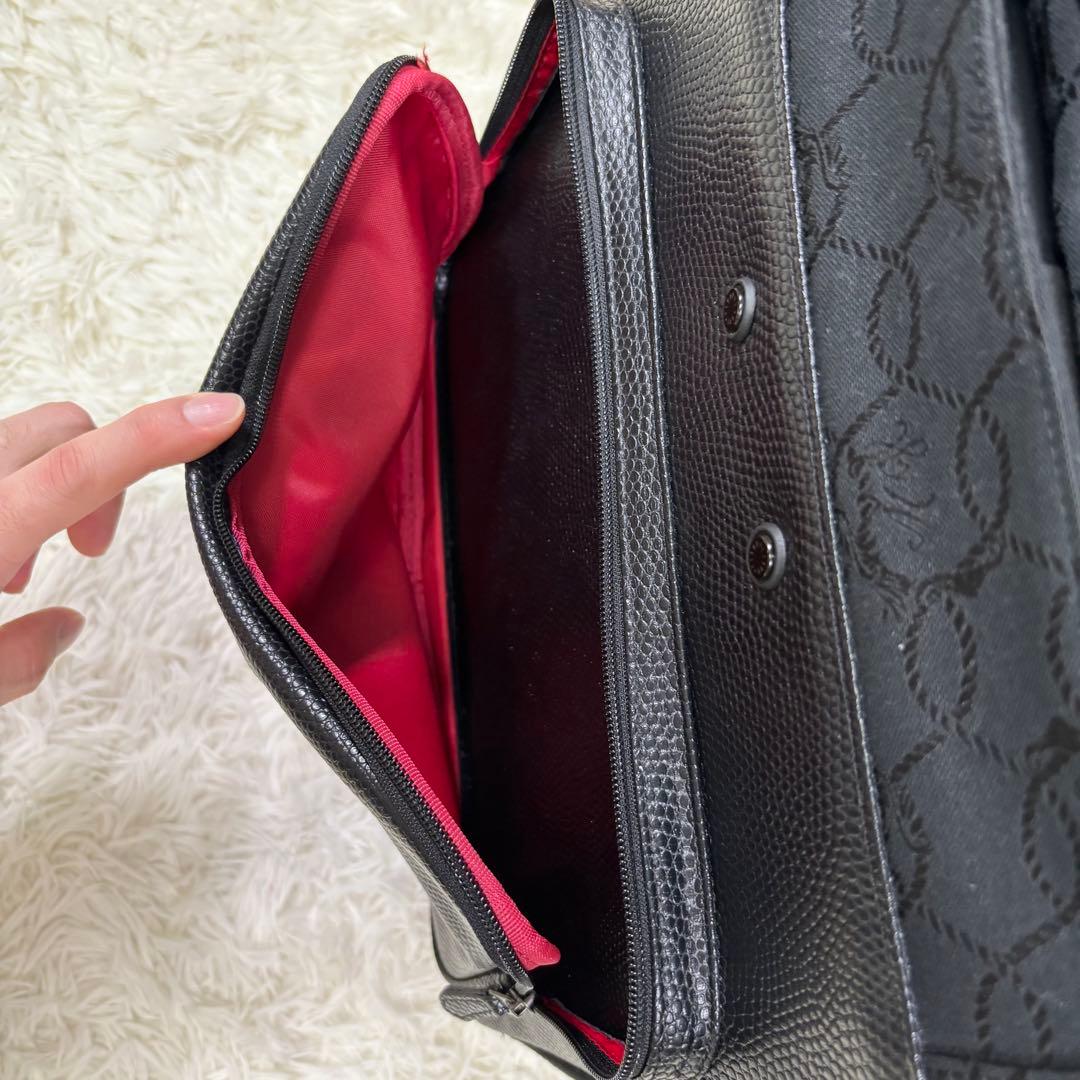 マダムヒロコ　キャリーケース　バッグ　黒　車輪