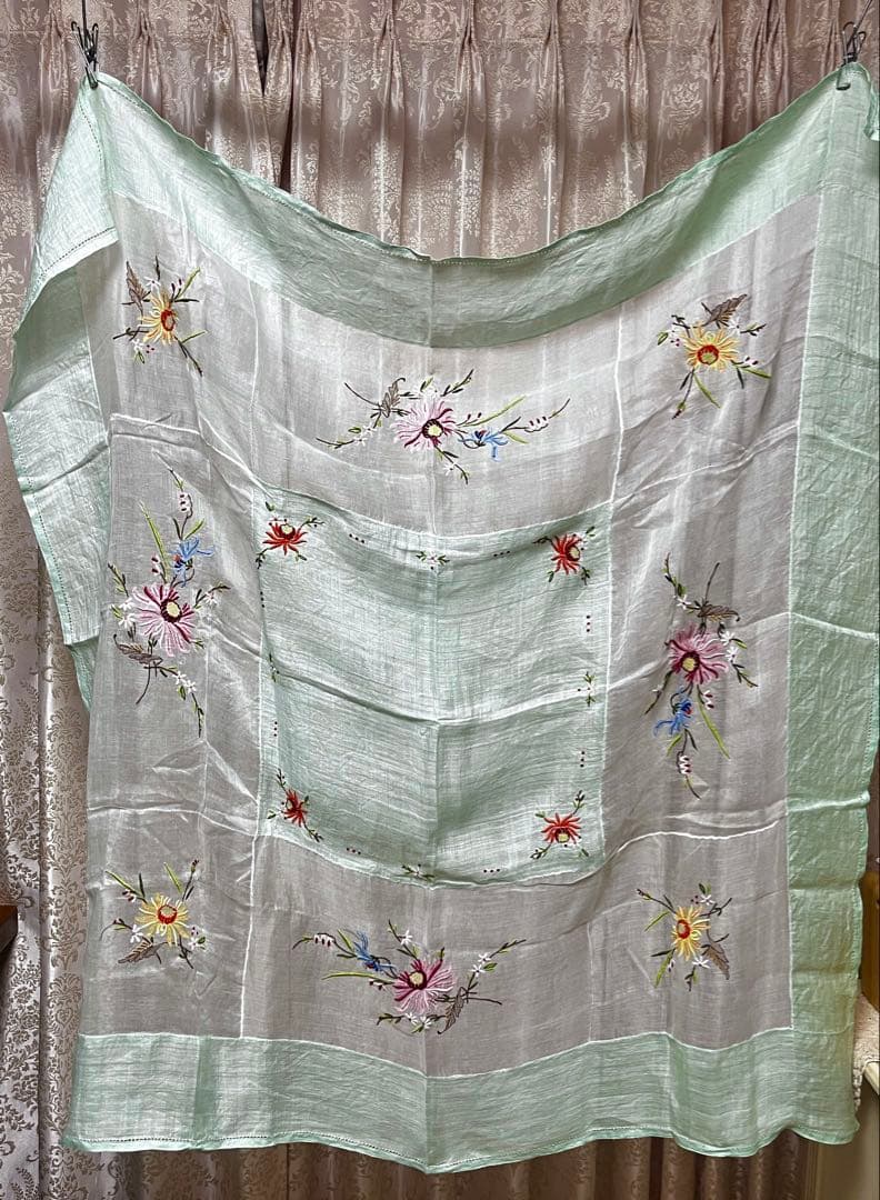 Vintage 花柄刺繍のテーブルクロス エメラルドグリーン レア