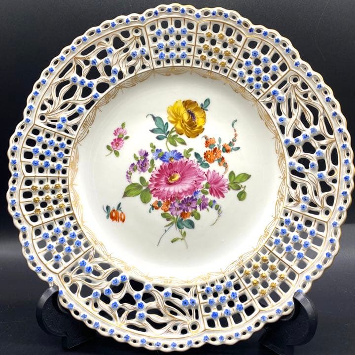 アウガルテン ウィーン釜　透かしプレート　オープンワーク　フラワー　飾り皿