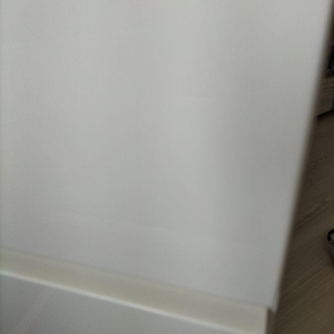 ベッドサイドチェスト