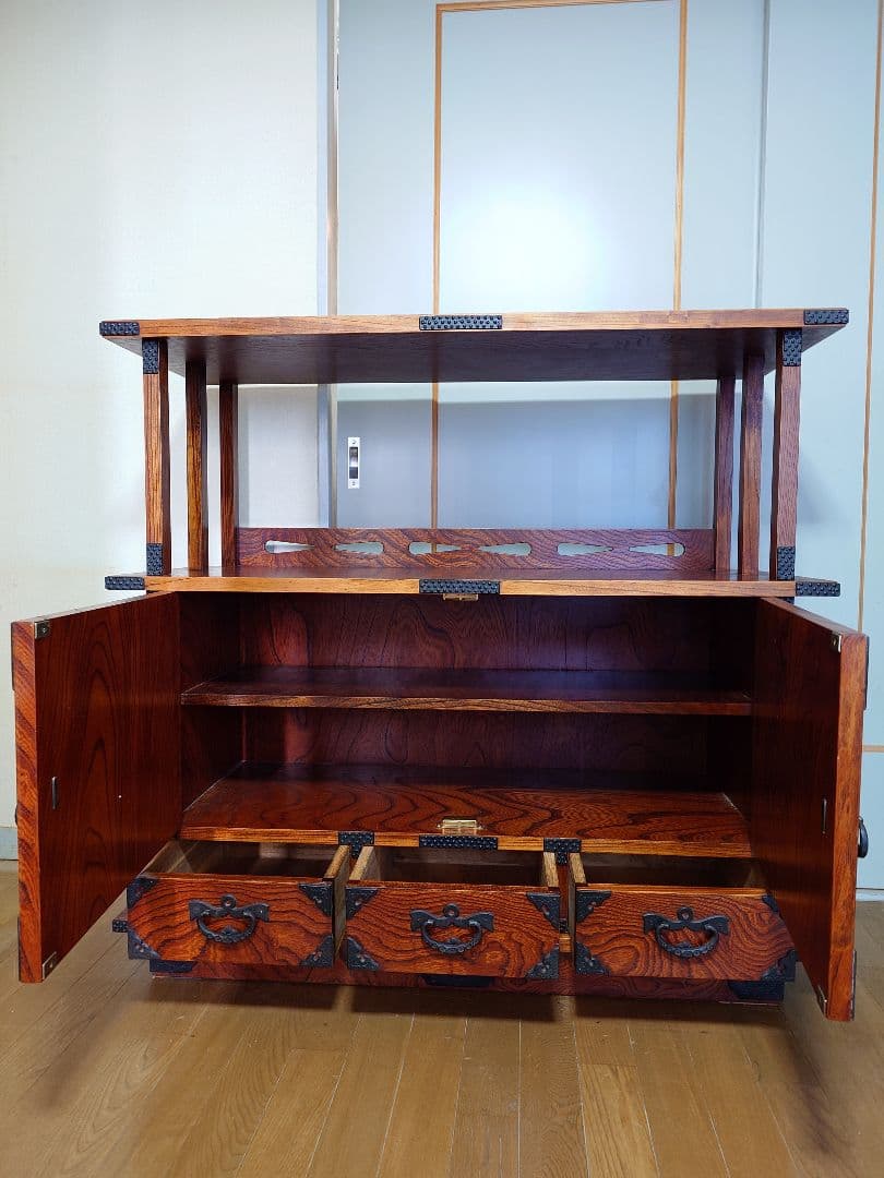 飾り棚　岩谷堂箪笥？