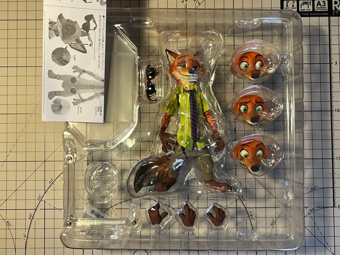ズートピア フィギュアセット ジュディ・ホップス & ニック・ワイルド