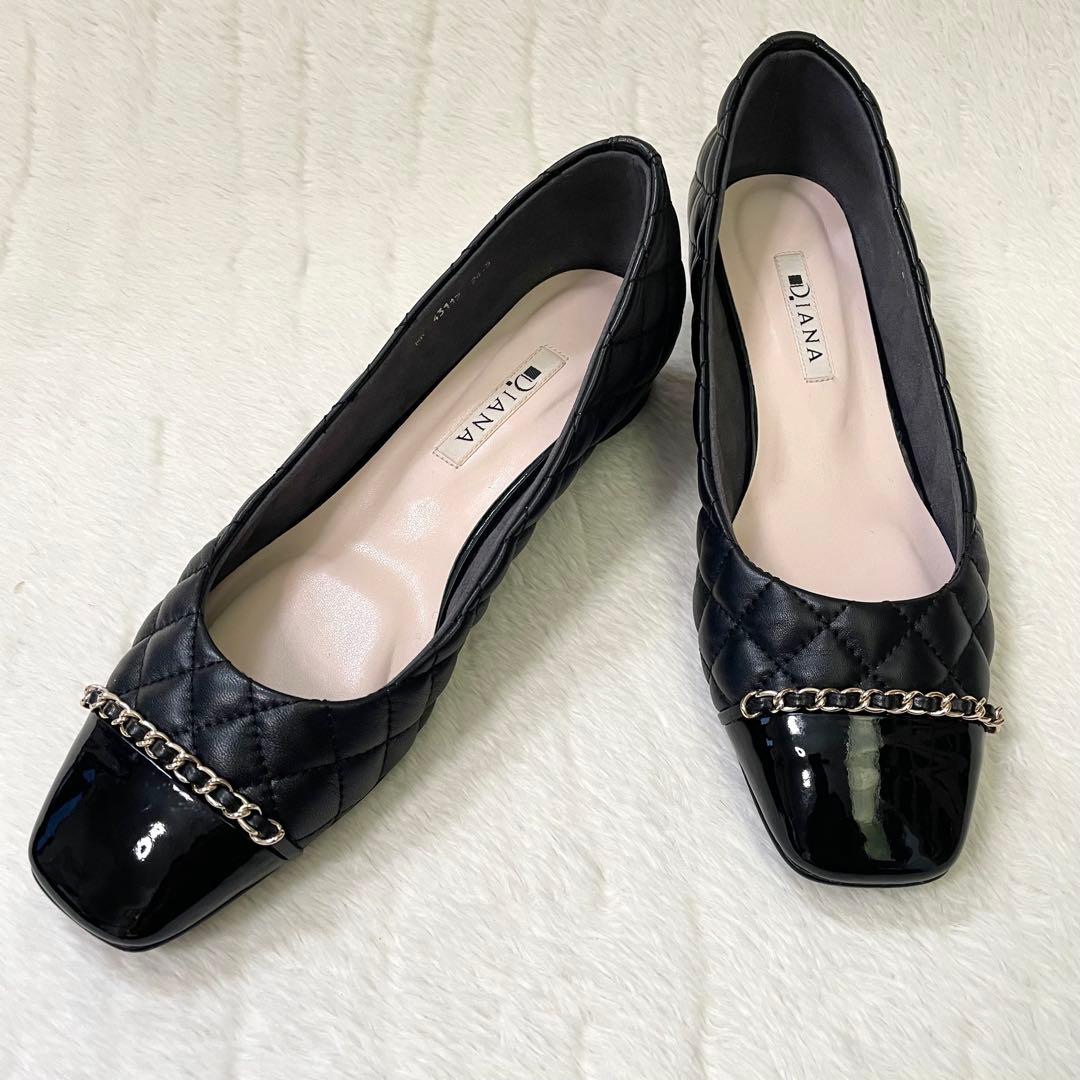 美品《DIANA ダイアナ》キルティングパンプス ローヒール エナメル ゴールド