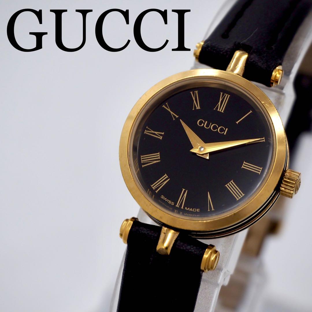 446 稼働 GUCCI 時計　レディース　サイドライン　ブラック　ローマン文字