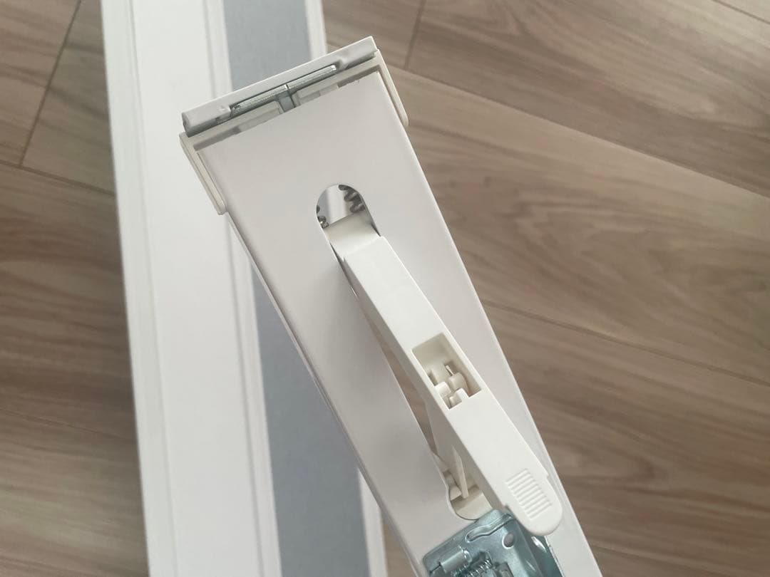 TUISS DECOR ハニカムシェード　ブラインド　つっぱり式　遮光/採光