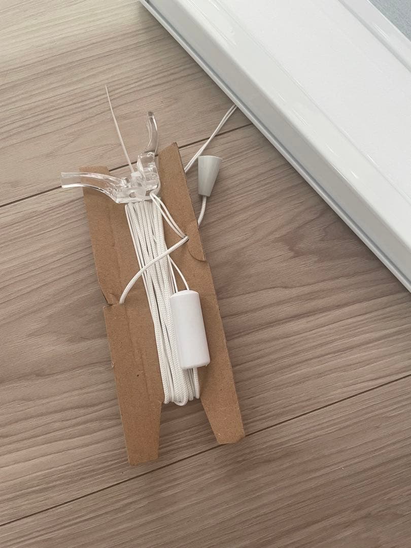 TUISS DECOR ハニカムシェード　ブラインド　つっぱり式　遮光/採光