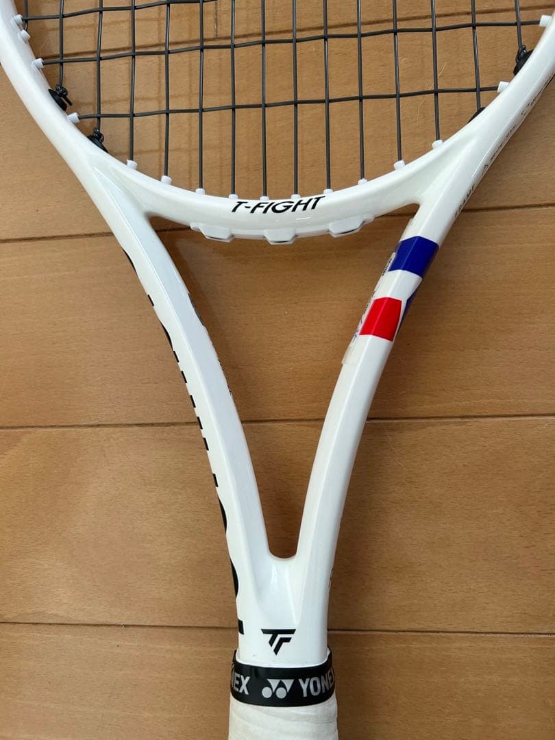 Tecnifibreテクニファイバー T-FIGHT 300S 2025年モデル