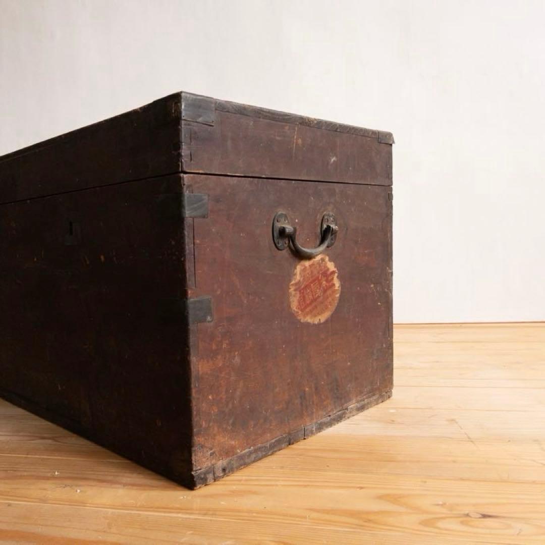 大きめ木箱　真鍮　収納箱　幅約98㎝ ディスプレイ　古道具　古家具　アンティーク