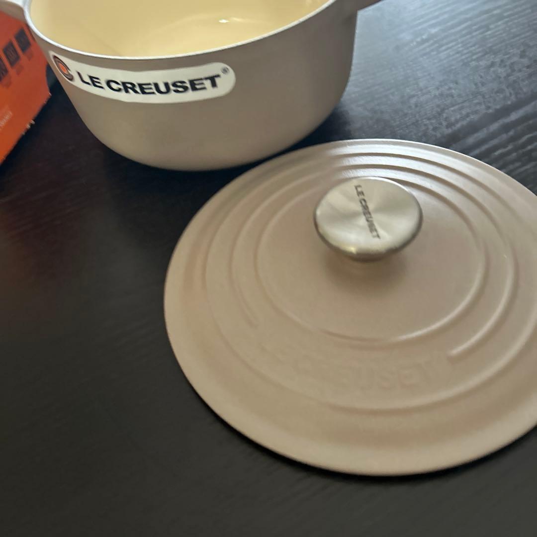 ルクルーゼ　ココットロンド　20　サイザル　グレージュ