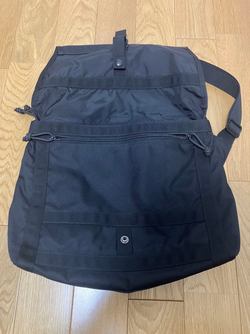 ブリーフィング ビームスプラス 別注 FLEET MESSENGER 13