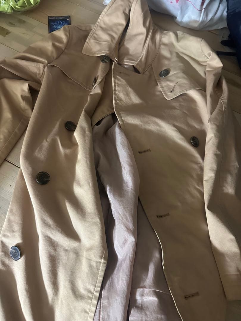 プレミアムバンダイ　仮面ライダービルド 桐生戦兎　トレンチコート　Mサイズ