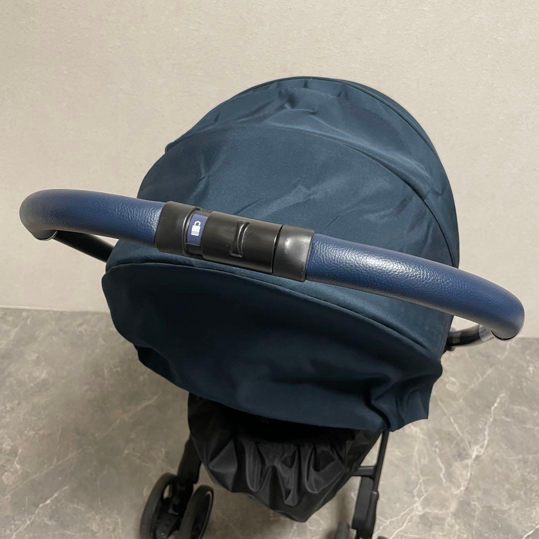 アップリカ ラクーナクッションAB レザーハンドル ベビーカー 対面式