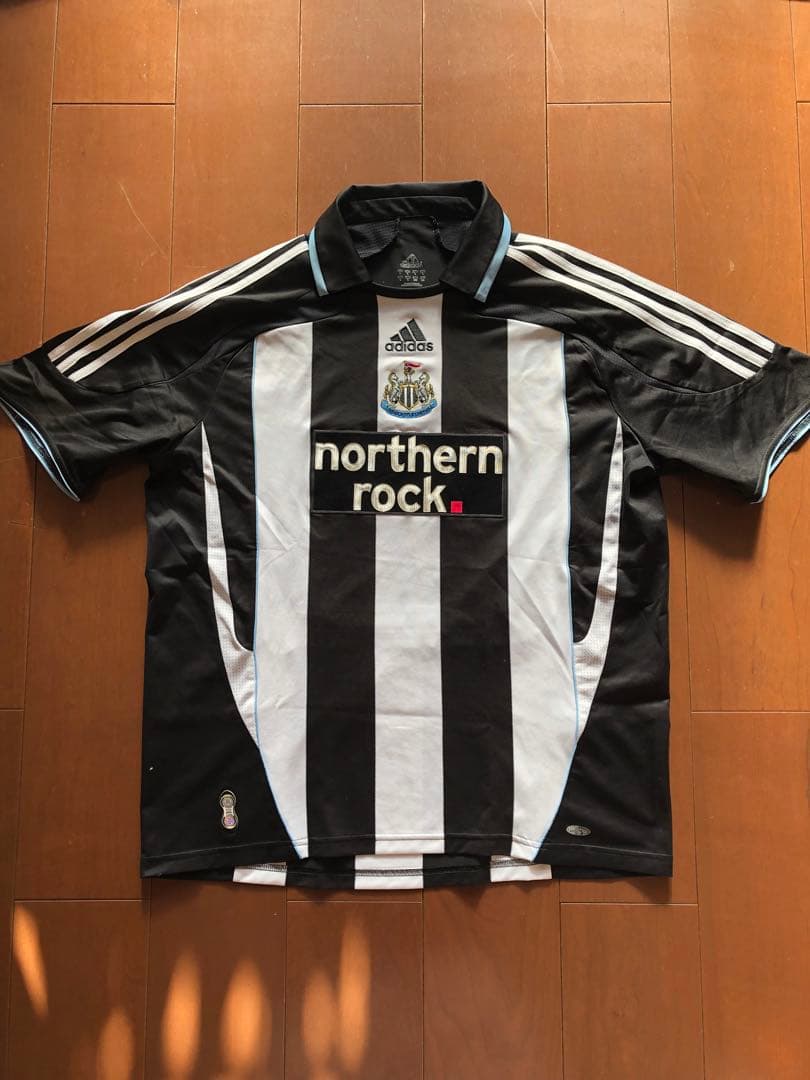 adidas ニューカッスル　ユニフォーム