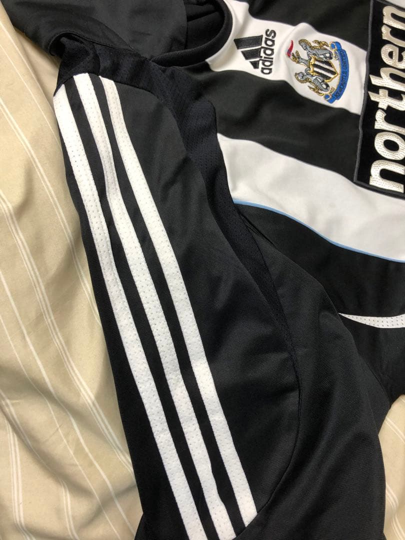 adidas ニューカッスル　ユニフォーム