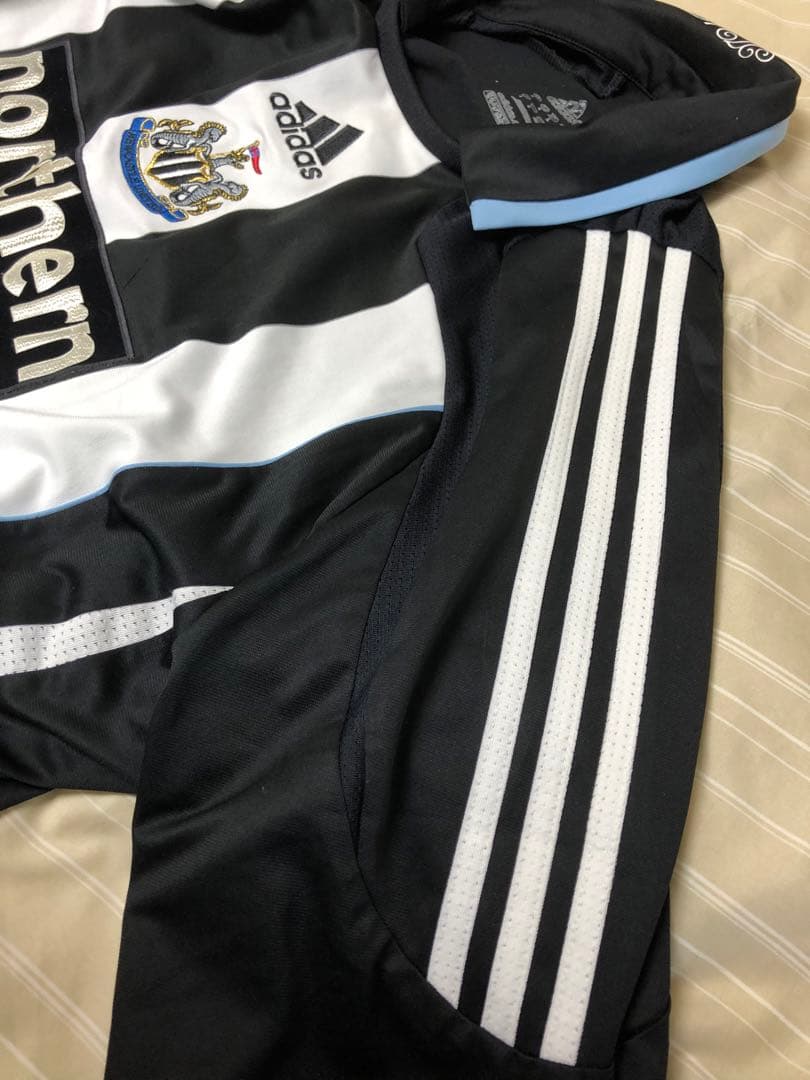 adidas ニューカッスル　ユニフォーム