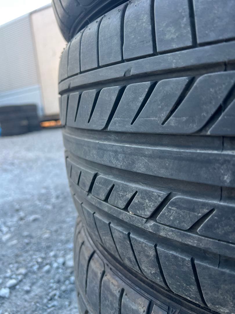 グッドイヤー　イーグル　lsエグゼ　245/45r18 22年製　バリ山