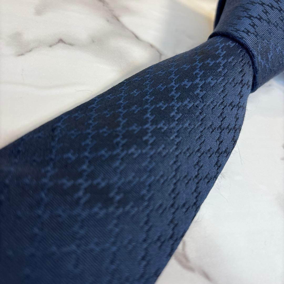 HERMES ネクタイ　ファソネ　H柄　ブルー　青色　高級シルク