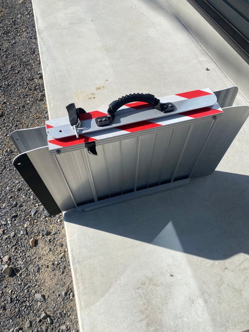 バイク　車椅子　折り畳みアルミスロープ