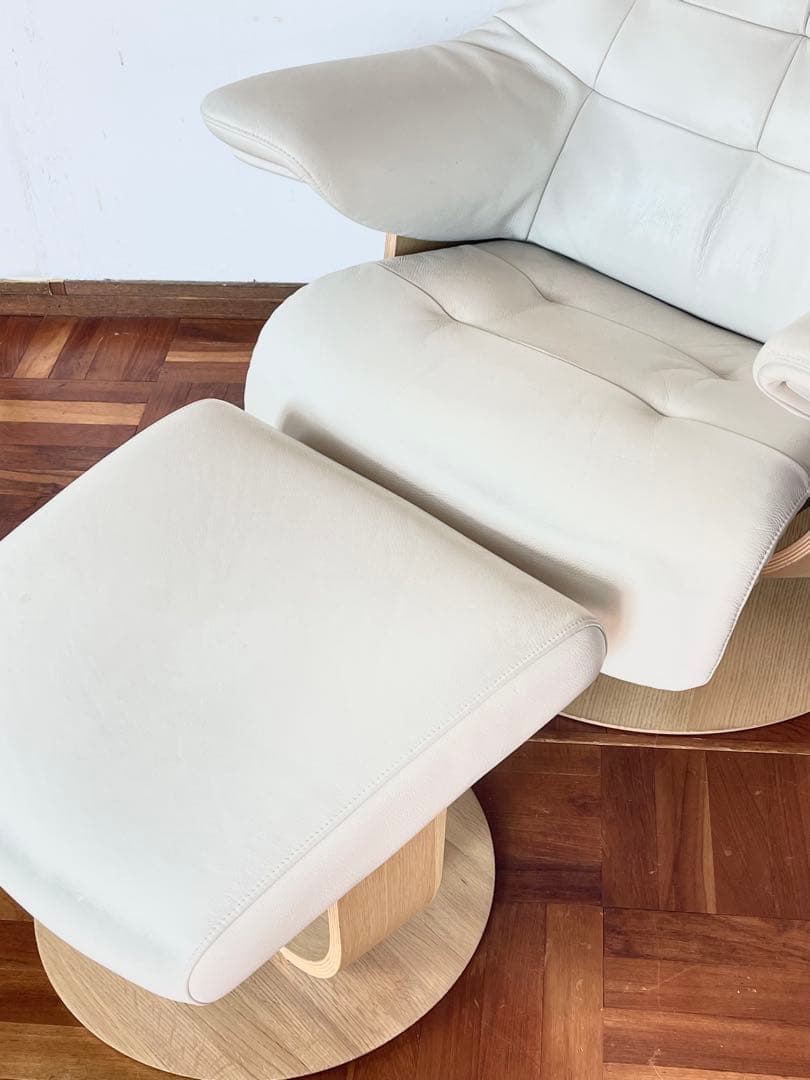 カリモク THE FIRST ザ ファースト リクライニング チェア オットマン