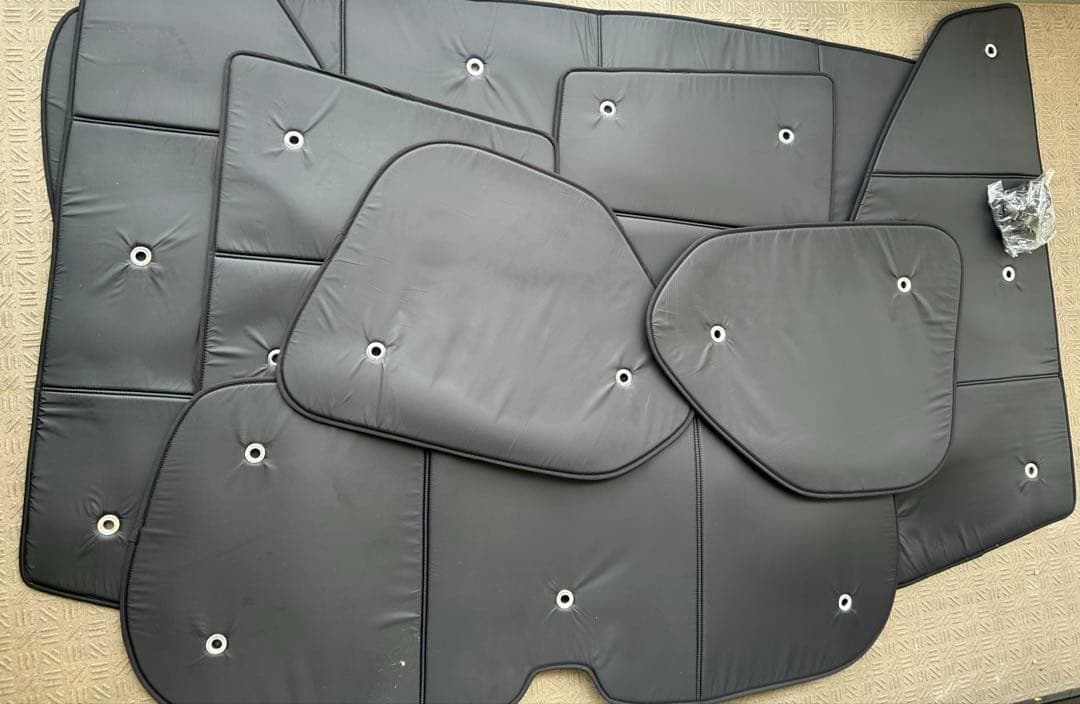 趣味職人ランドクルーザープラド150系　プライバシーサンシェード