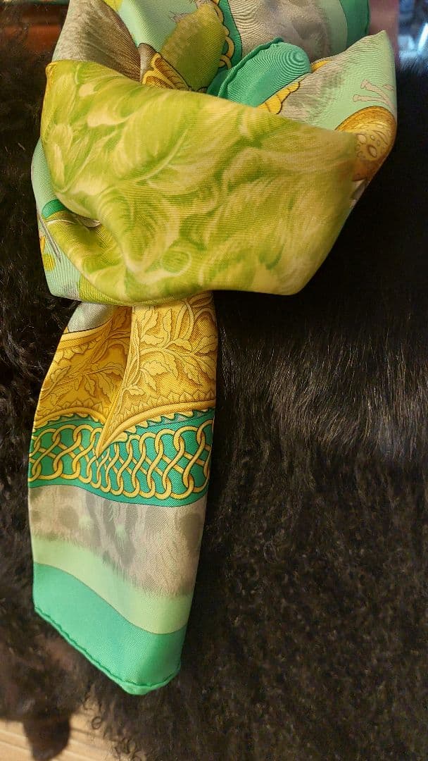 お値下げ依頼して下さった方専用！ エルメスシルクき緑色 プリントスカーフ