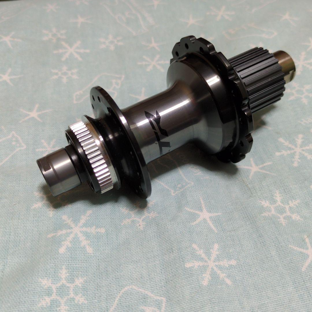 SHIMANO XTR FH-M9111 142/ 28H Microスプライン