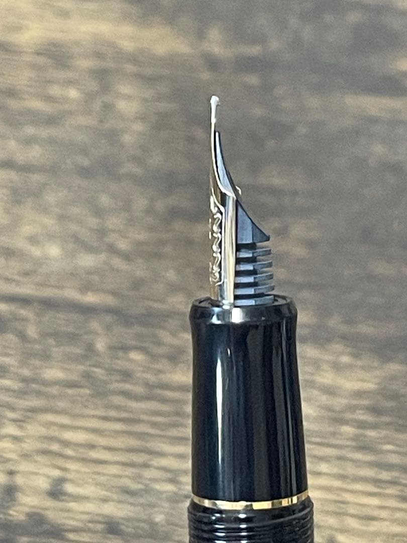 新品未使用　2015年製　SMニブ (中字軟)　74 14金　ゴールド　万年筆